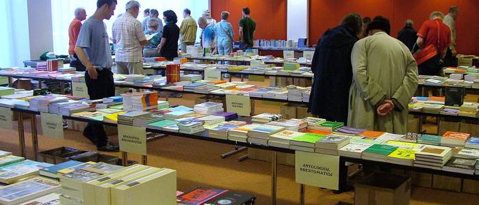 Book service at a world congress